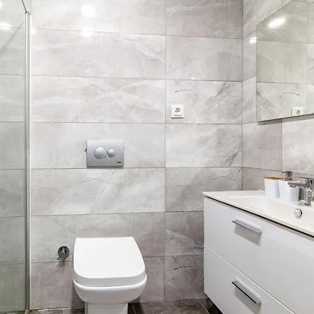 Villa Sleek House With A Lovely Terrace In Besiktas *